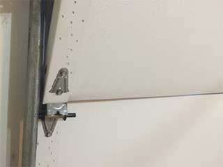 Alignment Issues | Garage Door Repair Jacksonville, FL